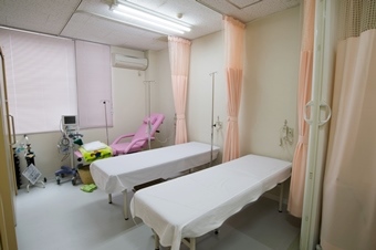 intravenous_feeding_room